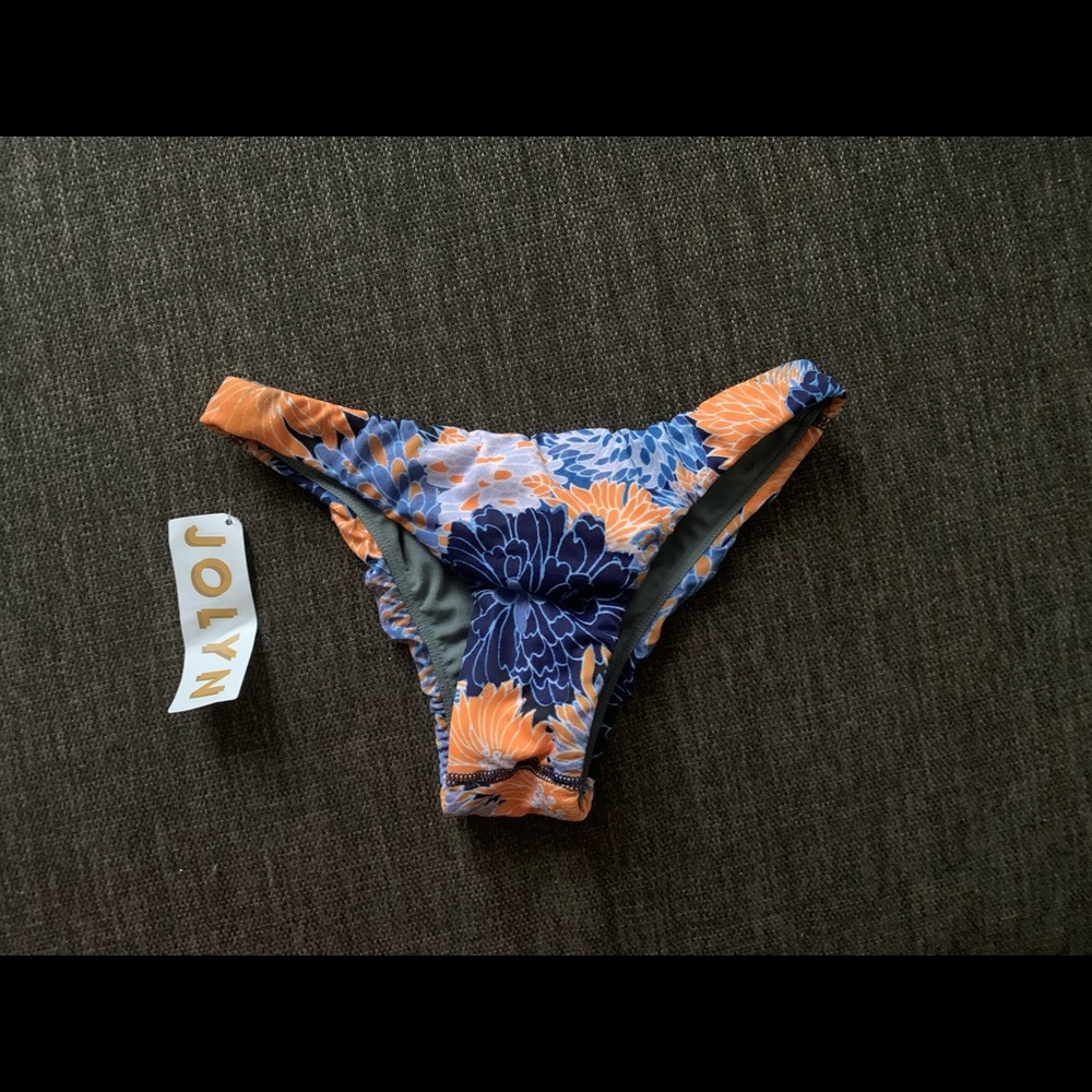 Jolyn Hermosa Bottom- Wildfower Size Small